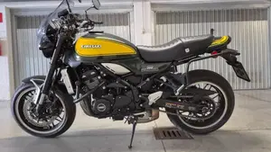 Kawasaki Z 900 RS (2022 - 25) 