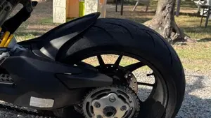 Ducati Hypermotard 939 (2016 - 18)  (11)