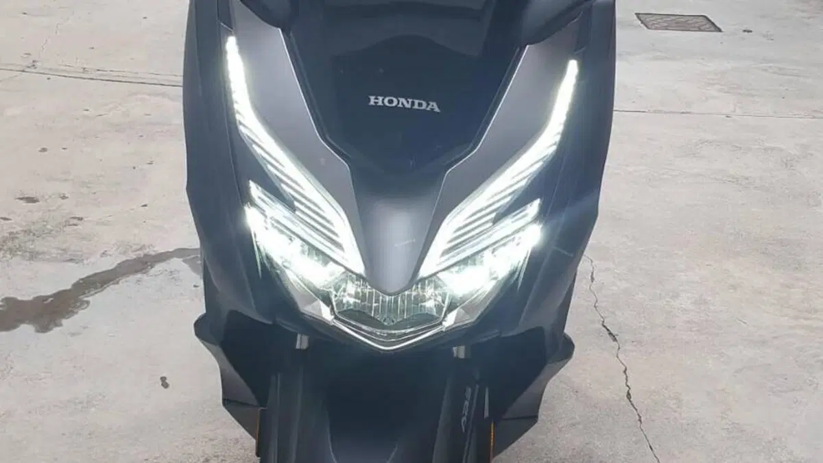 Honda Forza 300 (2019 - 20)  (2)