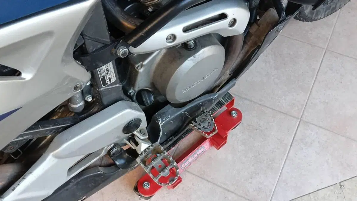 Honda Transalp XL 650V (2005 - 06)  (4)