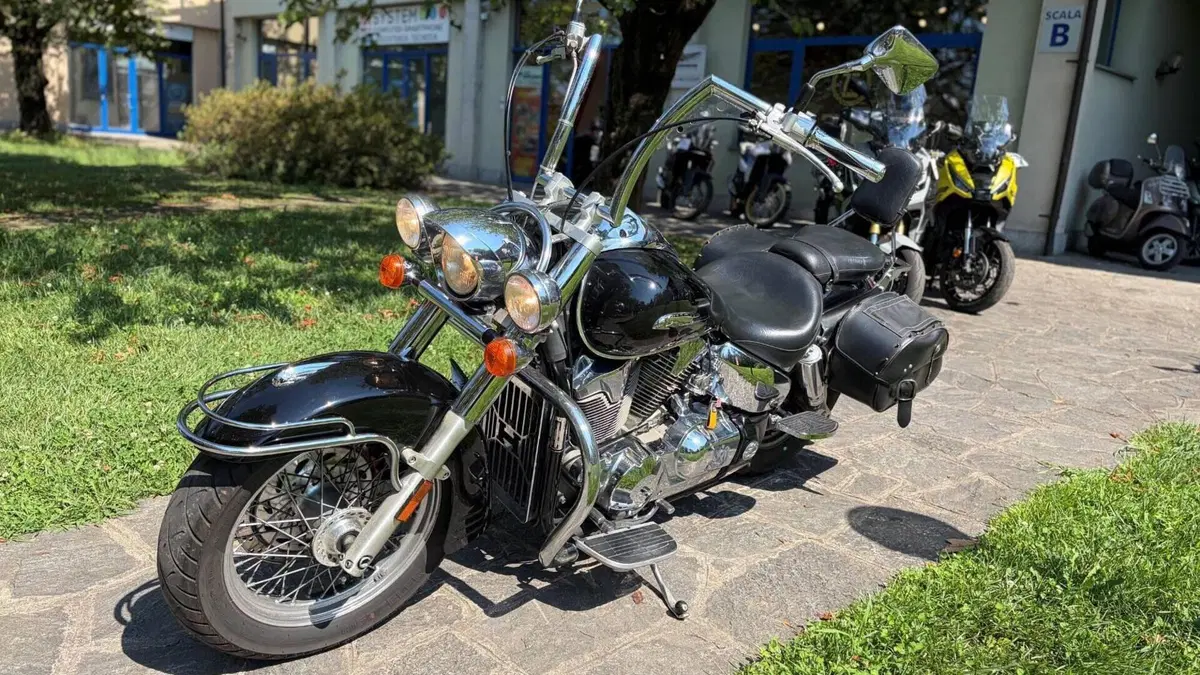 Honda VTX 1300 S  (2)