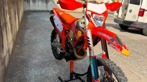 KTM 250 EXC-F (2025)  (3)