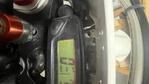 Husqvarna TE 250i (2018)  (3)