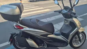 Piaggio Beverly 400 ABS-ASR (2021 - 24)  (4)