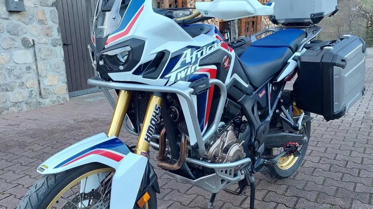 Honda Africa Twin CRF 1000L DCT ABS Travel Edition (2016 - 17) 