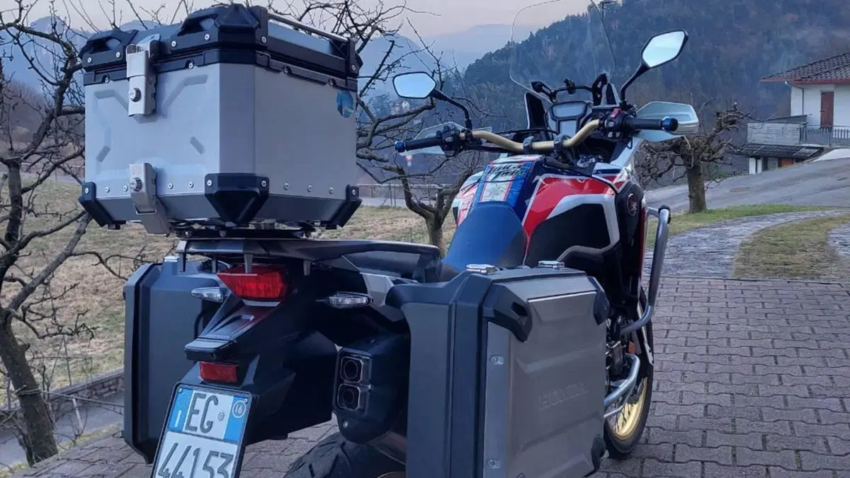 Honda Africa Twin CRF 1000L DCT ABS Travel Edition (2016 - 17)  (6)