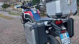 Honda Africa Twin CRF 1000L DCT ABS Travel Edition (2016 - 17)  (7)