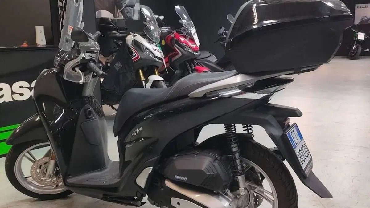 Honda SH 150i (2020 - 23)  (5)