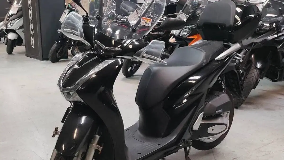 Honda SH 150i (2020 - 23)  (7)