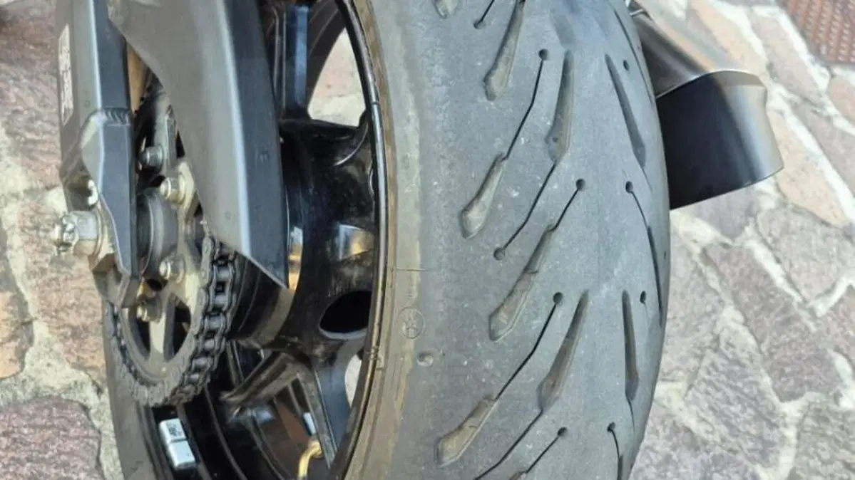 Kawasaki Versys 1000 SE Tourer Plus (2021)  (11)