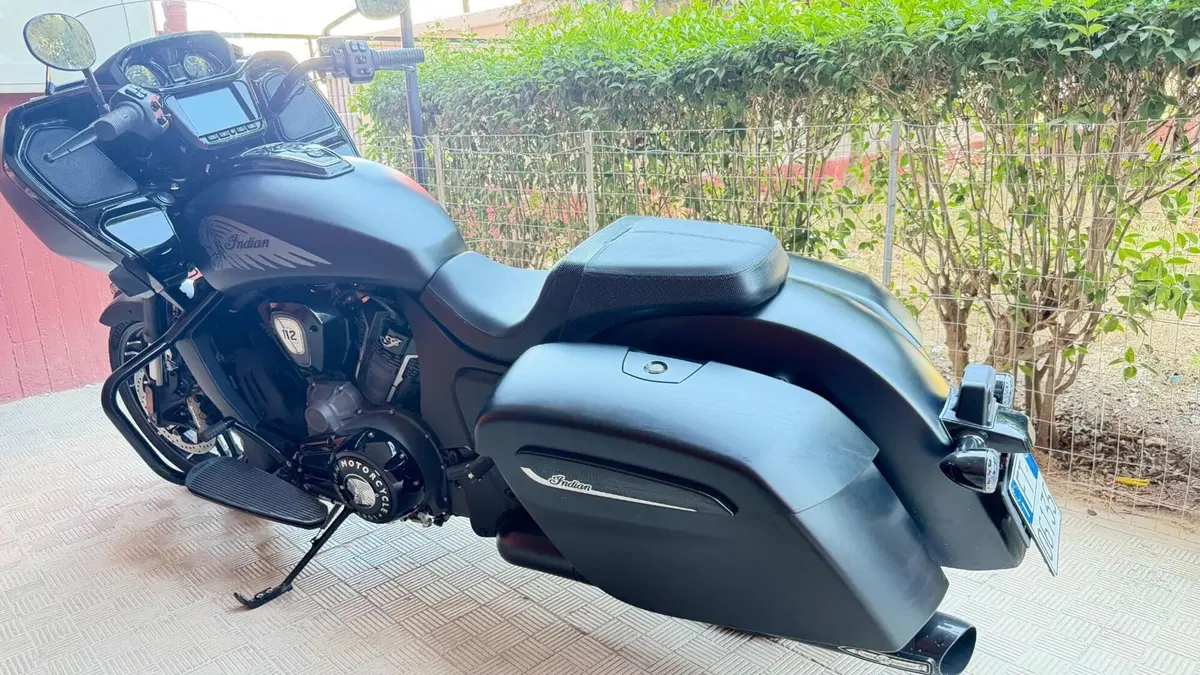 Indian Challenger 1834 Powerplus Dark Horse (2025 - 26)  (3)