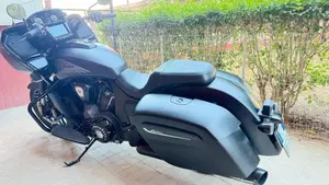 Indian Challenger 1834 Powerplus Dark Horse (2025 - 26)  (3)