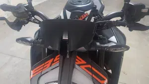 KTM 890 Duke (2021 - 23)  (8)