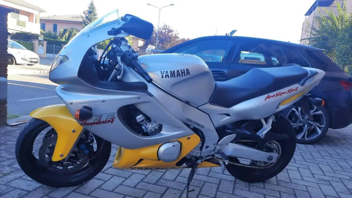 Yamaha YZF 600 R Thundercat  (2)