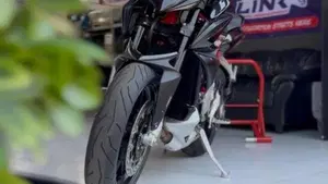 MV Agusta Rivale 800 EAS ABS (2013 -17)  (2)