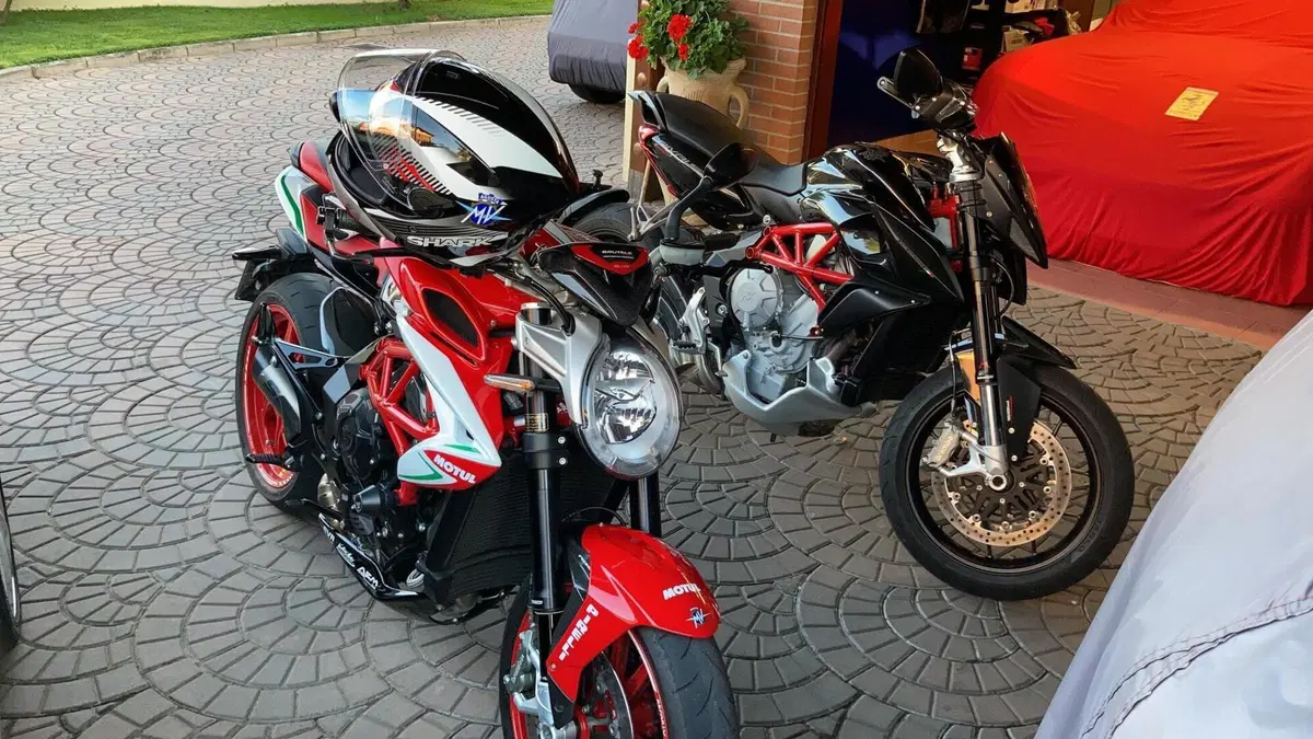 MV Agusta Rivale 800 EAS ABS (2013 -17)  (10)