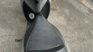 Kymco People 125i S (2021 - 25)  (2)