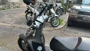 Kymco People 125i S (2021 - 25)  (10)