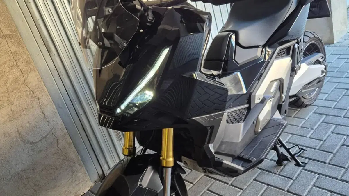 Honda X-ADV 750 (2025 - 26)  (2)