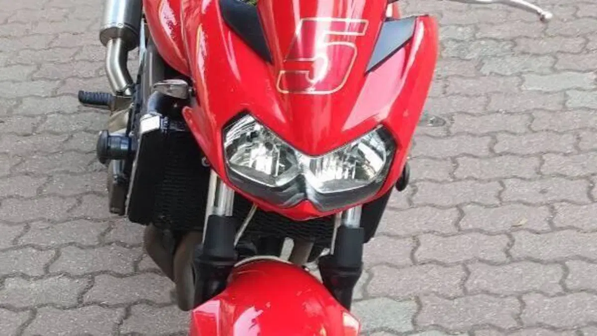 Kawasaki Z 750 (2003 - 06)  (3)