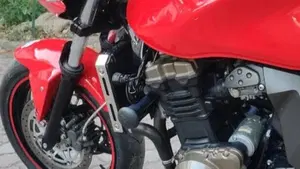 Kawasaki Z 750 (2003 - 06)  (9)
