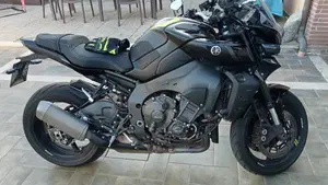 Yamaha MT-10 (2022 - 26)  (4)