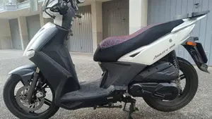 Kymco Agility 150 R16  (8)