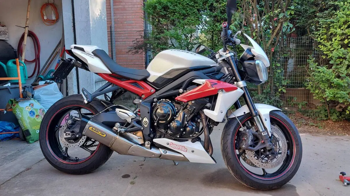 Triumph Street Triple R ABS (2013 - 17) 