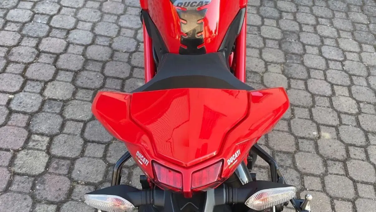 Ducati Streetfighter 848 (2011 - 15)  (4)