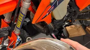 KTM 300 EXC E TPI (2022)  (10)