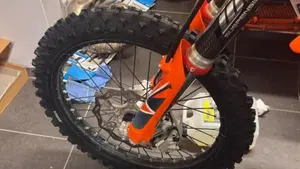 KTM 300 EXC E TPI (2022)  (12)