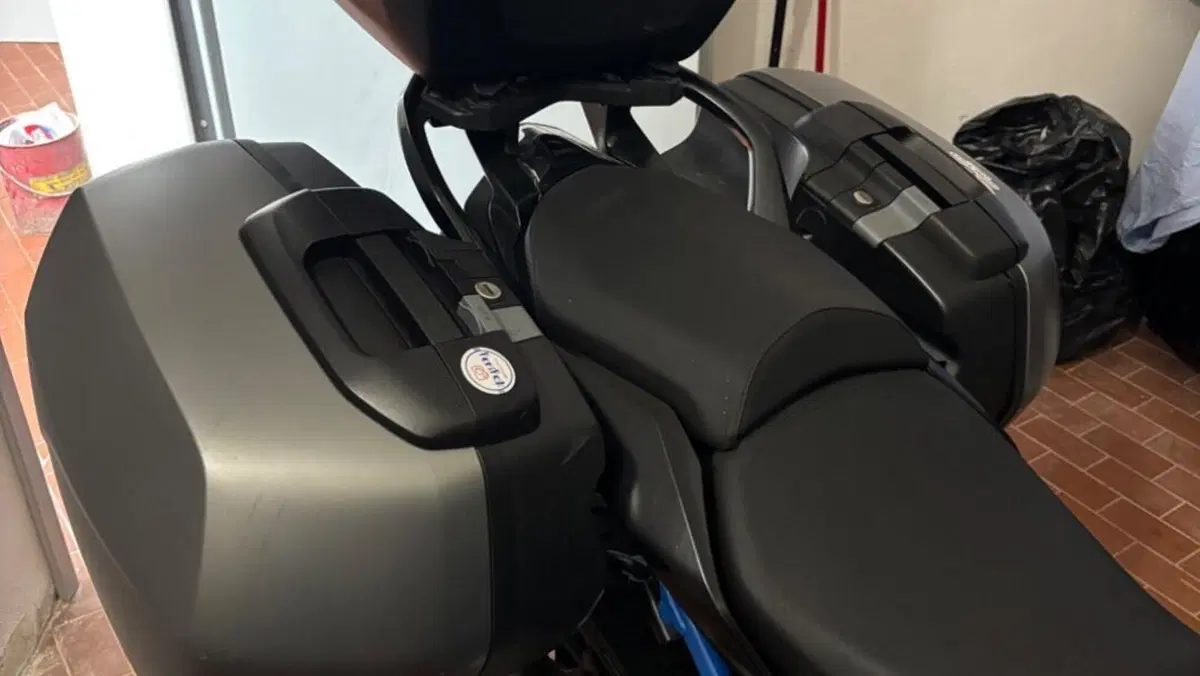 Bmw R 1200 R (2017 - 18)  (5)