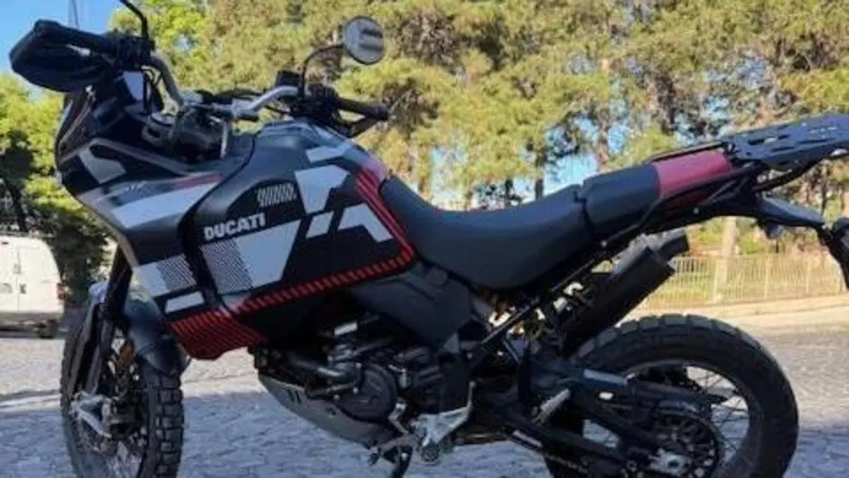Ducati DesertX (2022 - 25)  (4)