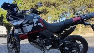 Ducati DesertX (2022 - 25)  (4)