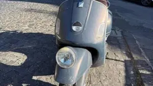 Vespa GTV 250  (2)