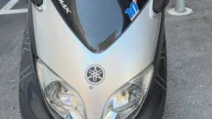 Yamaha T-Max 500 (2001 - 03) 