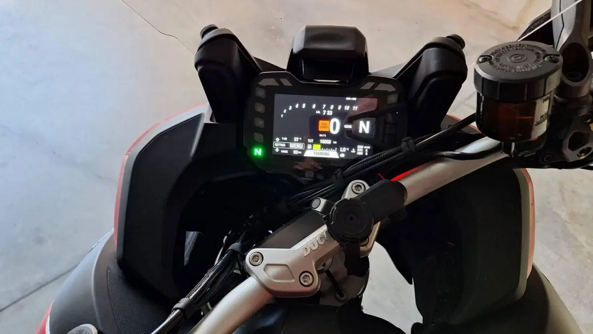 Ducati Multistrada V2 S (2022 - 24)  (3)