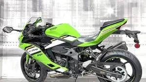 Kawasaki Ninja ZX-4RR (2024 - 26)  (2)