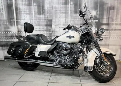 Harley-Davidson 1690 Road Glide Special (2013 - 16) - Annuncio 10063188