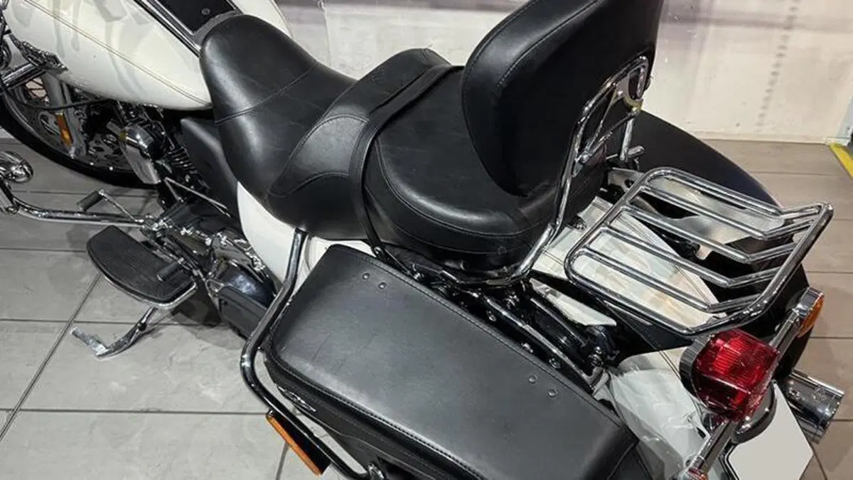 Harley-Davidson 1690 Road Glide Special (2013 - 16)  (9)