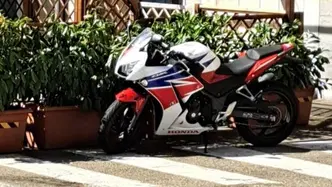 Honda CBR 300 R ABS (2014 - 17) usata