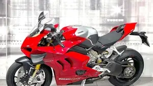 Ducati Panigale V4 1100 (2021)  (6)