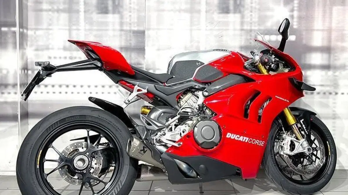 Ducati Panigale V4 1100 (2021)  (7)