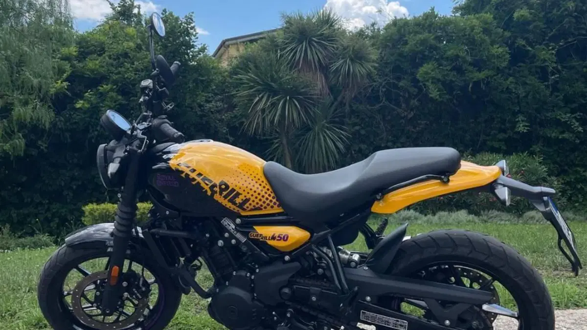Royal Enfield Guerrilla 450 (2024 - 26)  (4)