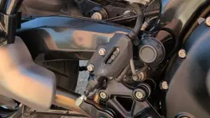 Royal Enfield Guerrilla 450 (2024 - 26)  (12)