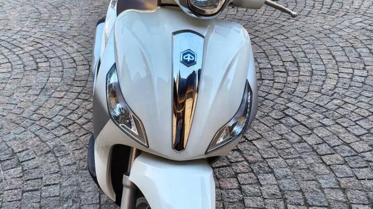 Piaggio Medley 150 ABS (2016 - 19)  (4)