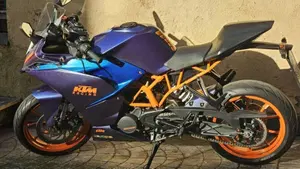 KTM RC 125 ABS (2015 - 16)  (2)