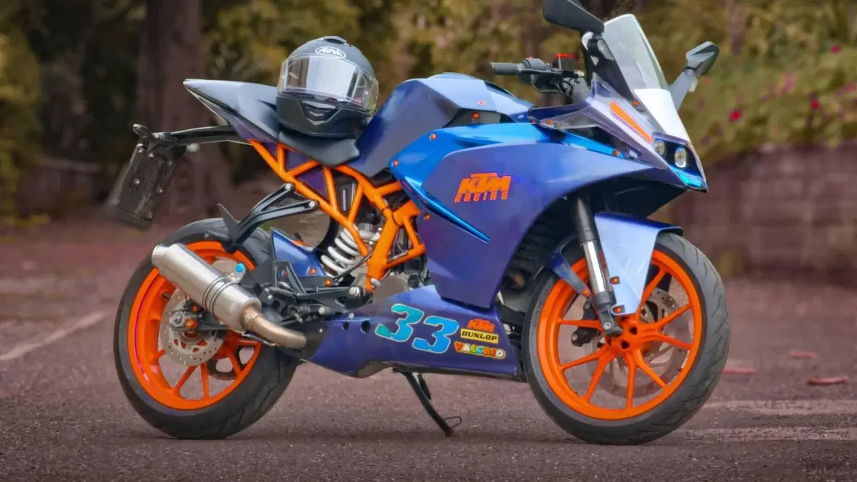 KTM RC 125 ABS (2015 - 16)  (3)