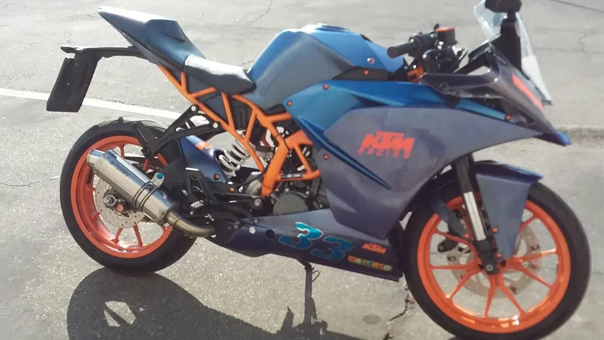 KTM RC 125 ABS (2015 - 16)  (7)