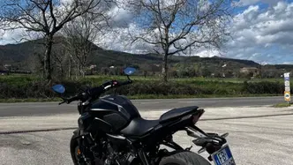 Yamaha MT-07 (2021 - 24) usata